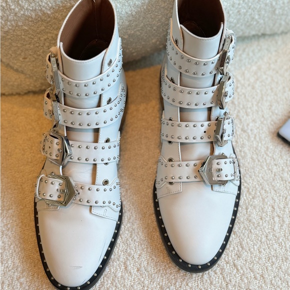 Givenchy leather buckled boots - Picture 1 of 6